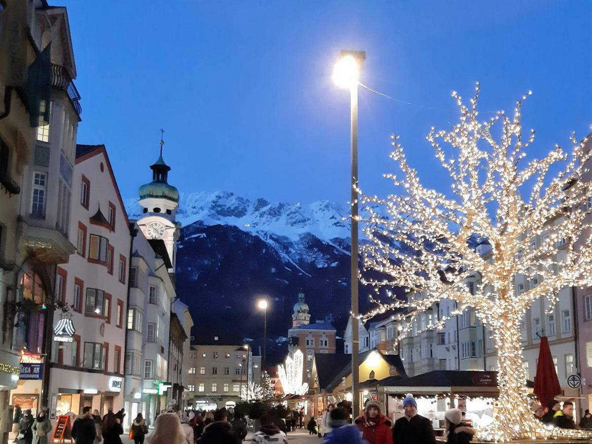 Charming, Central, Spacious Apartment Innsbruck Exterior photo